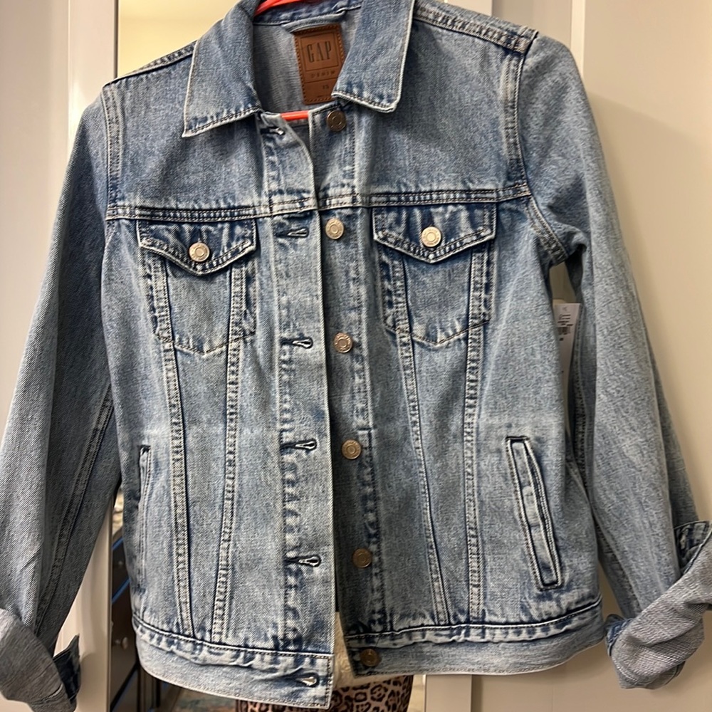 Gap Denim Jacket. Brand New!